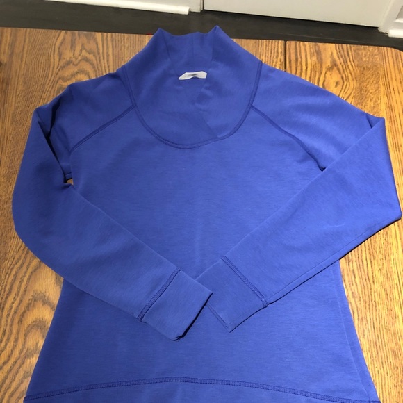 NEW A🙏🏻🔥🌈ATHLETA sweat top - Picture 7 of 8